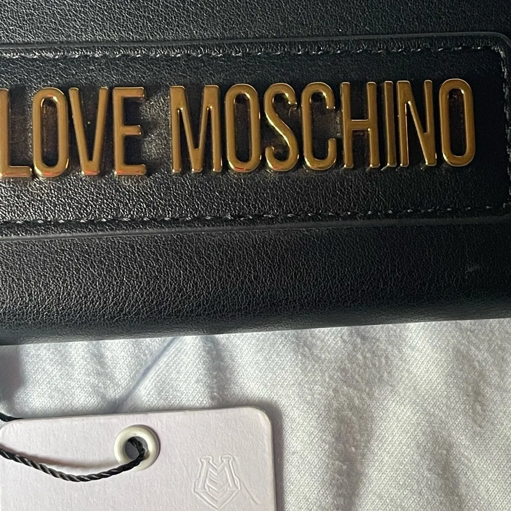 Moschino Gold Heart Zipper Pull